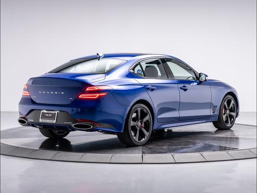 2026 Genesis G70 3.3T RWD Sport Prestige