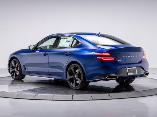2026 Genesis G70 3.3T RWD Sport Prestige