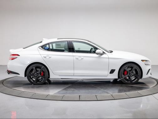 2026 Genesis G70 3.3T RWD Sport Prestige