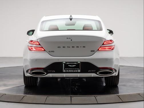 2026 Genesis G70 3.3T RWD Sport Prestige