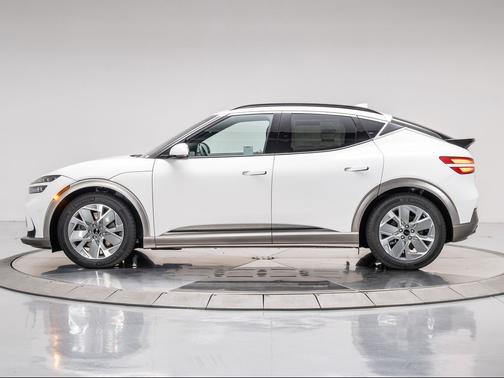 2025 Genesis GV60 Standard RWD