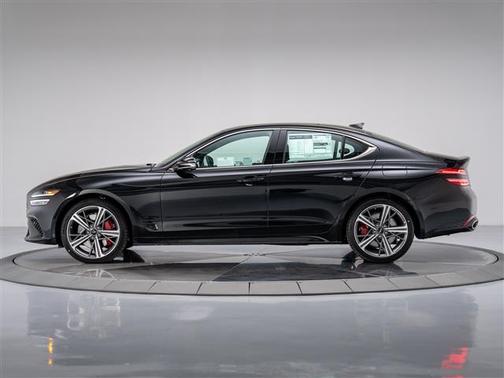2025 Genesis G70 3.3T RWD Sport Advanced