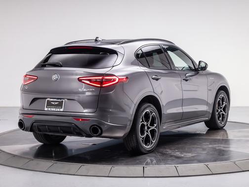 2023 Alfa Romeo Stelvio Ti