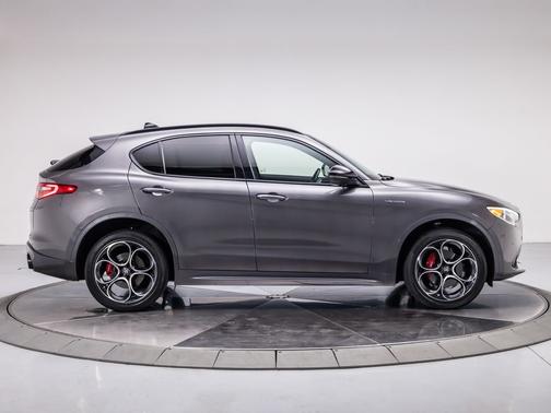 2023 Alfa Romeo Stelvio Ti