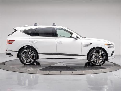 2025 Genesis GV80 2.5T