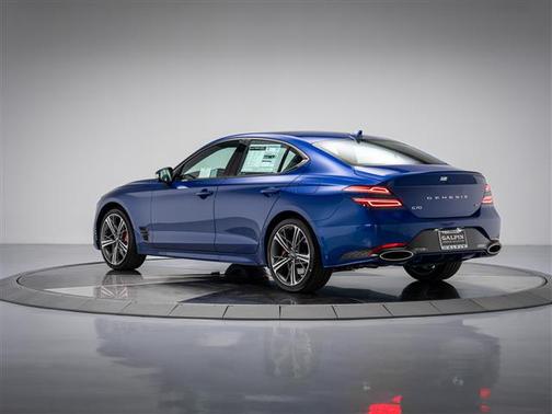 2025 Genesis G70 3.3T RWD Sport Advanced