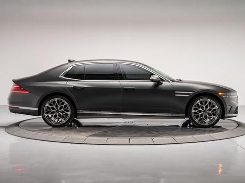 2023 Genesis G90 3.5T e-SC AWD