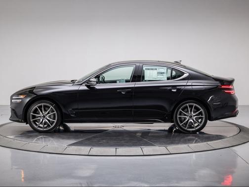 2026 Genesis G70 2.5T RWD Prestige