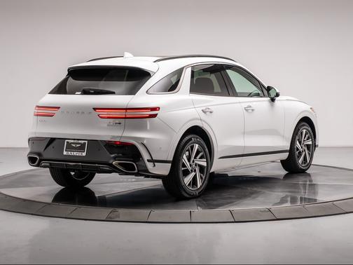 Alta White 2026 Genesis GV70 3.5T Sport Advanced