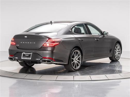 2026 Genesis G70 2.5T RWD Prestige
