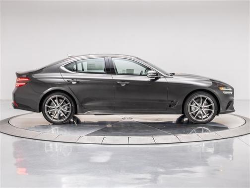 2026 Genesis G70 2.5T RWD Prestige