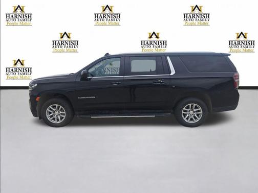 2024 Chevrolet Suburban LT