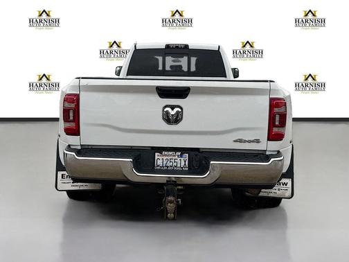 2021 RAM 3500 Tradesman Crew Cab 4x4 8' Box