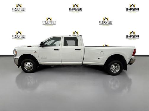 2021 RAM 3500 Tradesman Crew Cab 4x4 8' Box