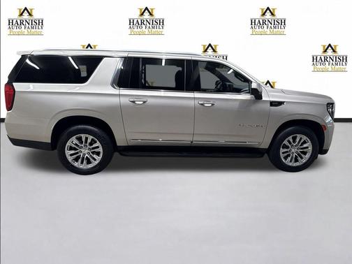 2021 GMC Yukon XL SLT