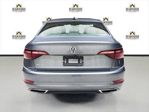 2021 Volkswagen Jetta 1.4T R-Line