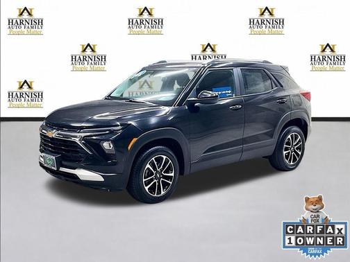 Mosaic Black Metallic 2025 Chevrolet Trailblazer LT