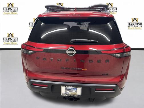 2024 Nissan Pathfinder Rock Creek 4WD
