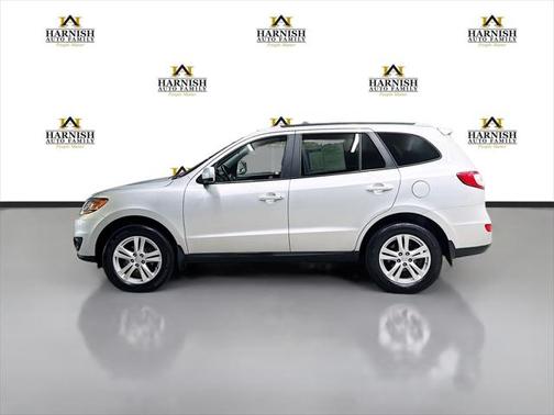 2010 Hyundai SANTA FE SE