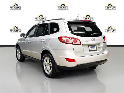 2010 Hyundai SANTA FE SE