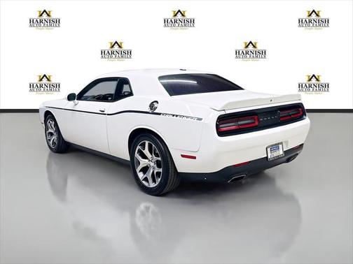 2015 Dodge Challenger SXT Plus