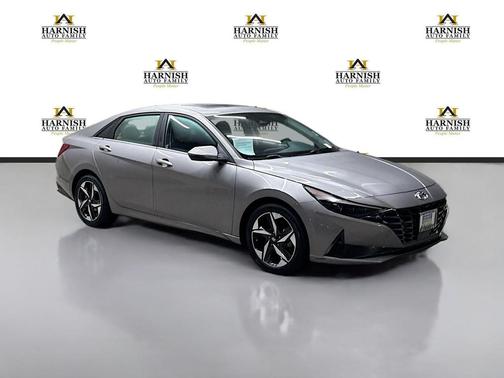 2023 Hyundai ELANTRA Limited
