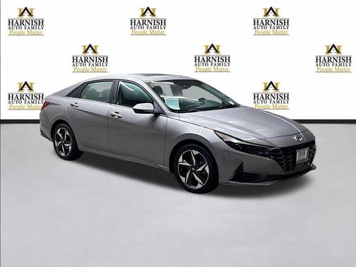 2023 Hyundai ELANTRA Limited