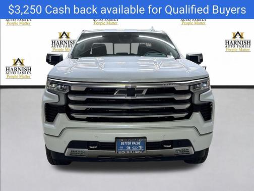 Polar White Tricoat 2026 Chevrolet Silverado 1500 High Country