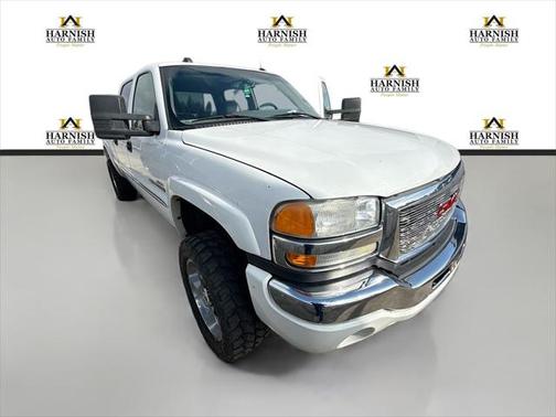 2005 GMC Sierra 2500 SLT H/D Crew Cab