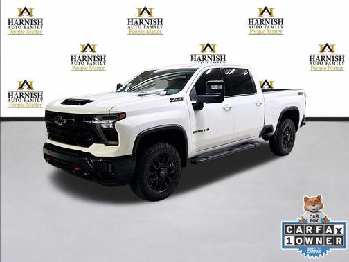 Summit White 2025 Chevrolet Silverado 2500 LTZ