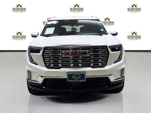 2025 GMC Acadia Denali