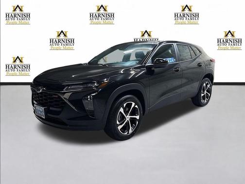 Mosaic Black Metallic 2026 Chevrolet Trax FWD 1RS