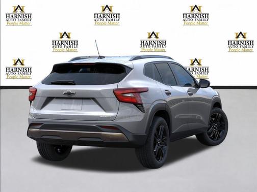 Sterling Gray Metallic 2026 Chevrolet Trax FWD ACTIV