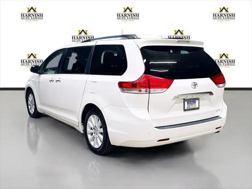 2014 Toyota Sienna XLE