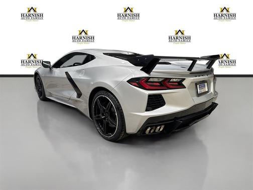 2020 Chevrolet Corvette Stingray w/3LT