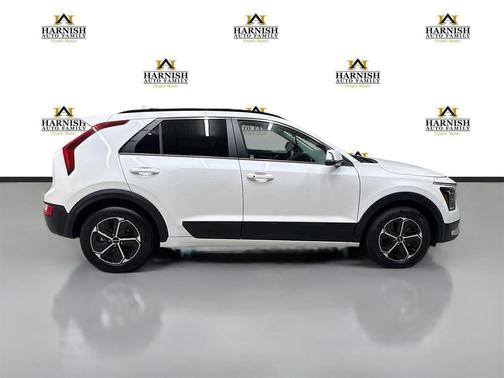 2023 Kia Niro EX