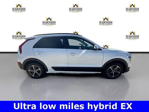 2023 Kia Niro EX