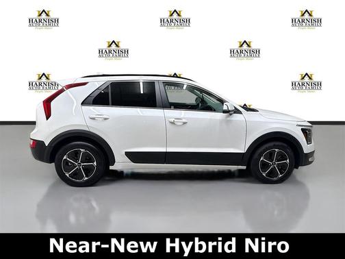2023 Kia Niro EX