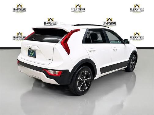 2023 Kia Niro EX