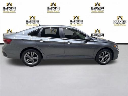 2023 Volkswagen Jetta 1.5T SE