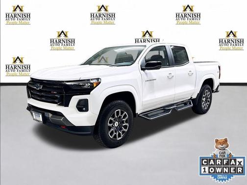 Summit White 2024 Chevrolet Colorado Z71