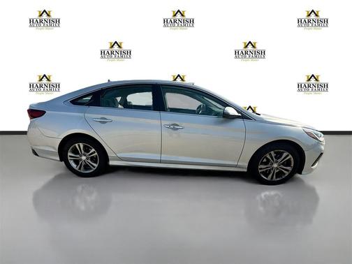 2019 Hyundai SONATA SEL