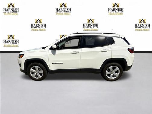 White Clearcoat 2018 Jeep Compass Latitude