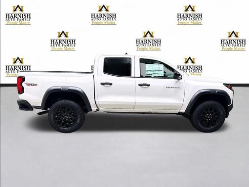Summit White 2026 Chevrolet Colorado Trail Boss
