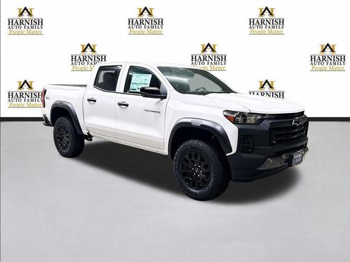 Summit White 2026 Chevrolet Colorado Trail Boss