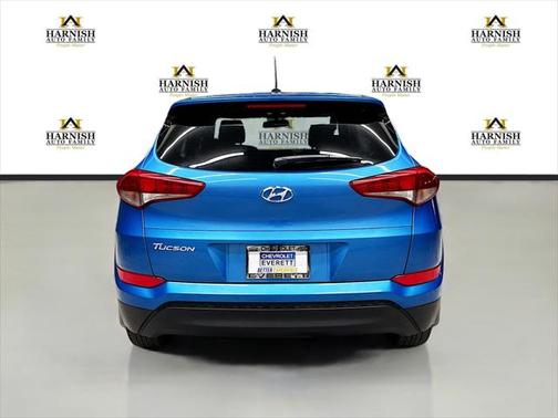 2017 Hyundai TUCSON SE