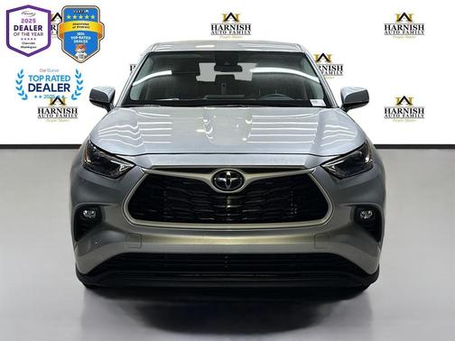 2025 Toyota Highlander LE