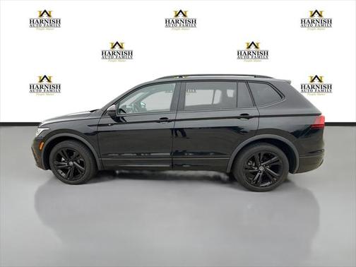 2023 Volkswagen Tiguan 2.0T SE R-Line Black