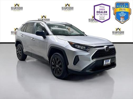2020 Toyota RAV4 LE
