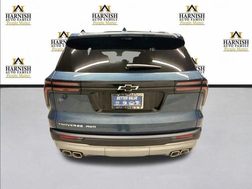 Lakeshore Blue Metallic 2026 Chevrolet Traverse LT
